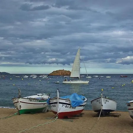 Lets Holidays Cozy 70 M. From The In Tossa Appartement Tossa de Mar