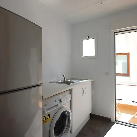 아파트 Lets Holidays Cozy 70 M. From The In Tossa *