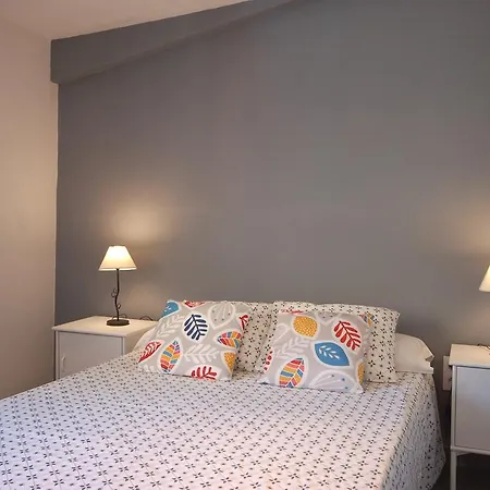 Lets Holidays Cozy 70 M. From The In Tossa * 또사데마르